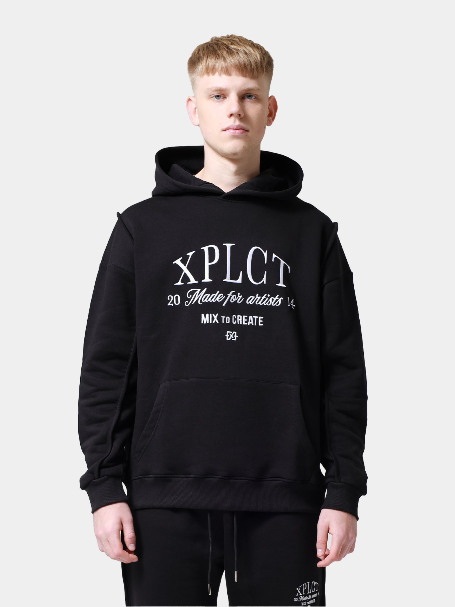 Carbon Hoodie | Black – XPLCT STUDIOS