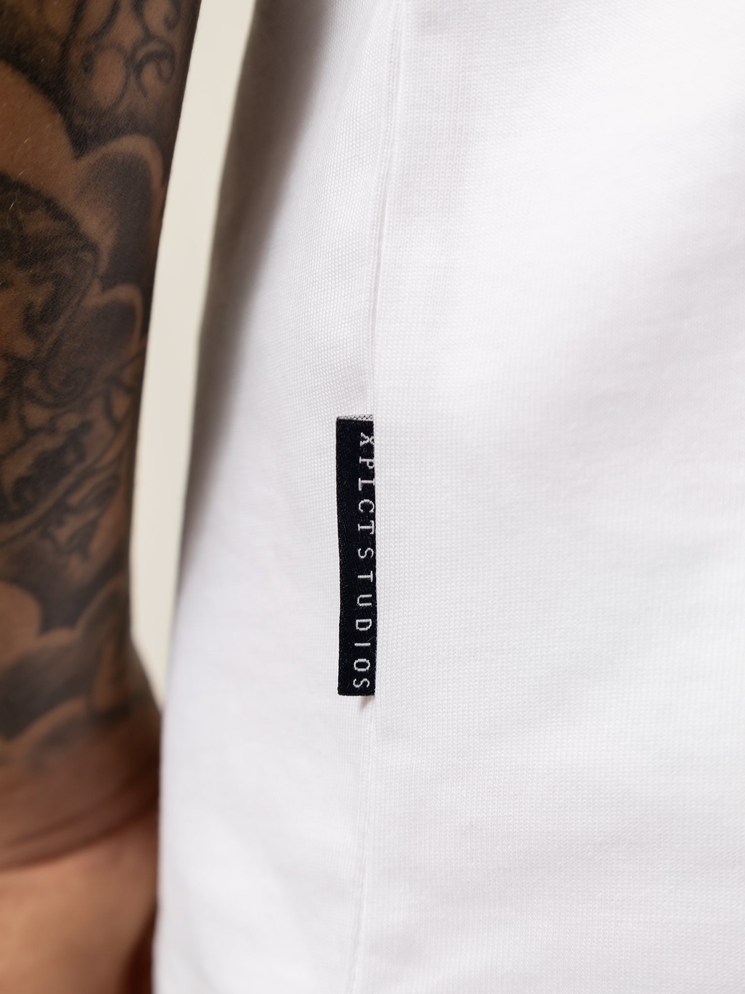 Vibe Tee | White