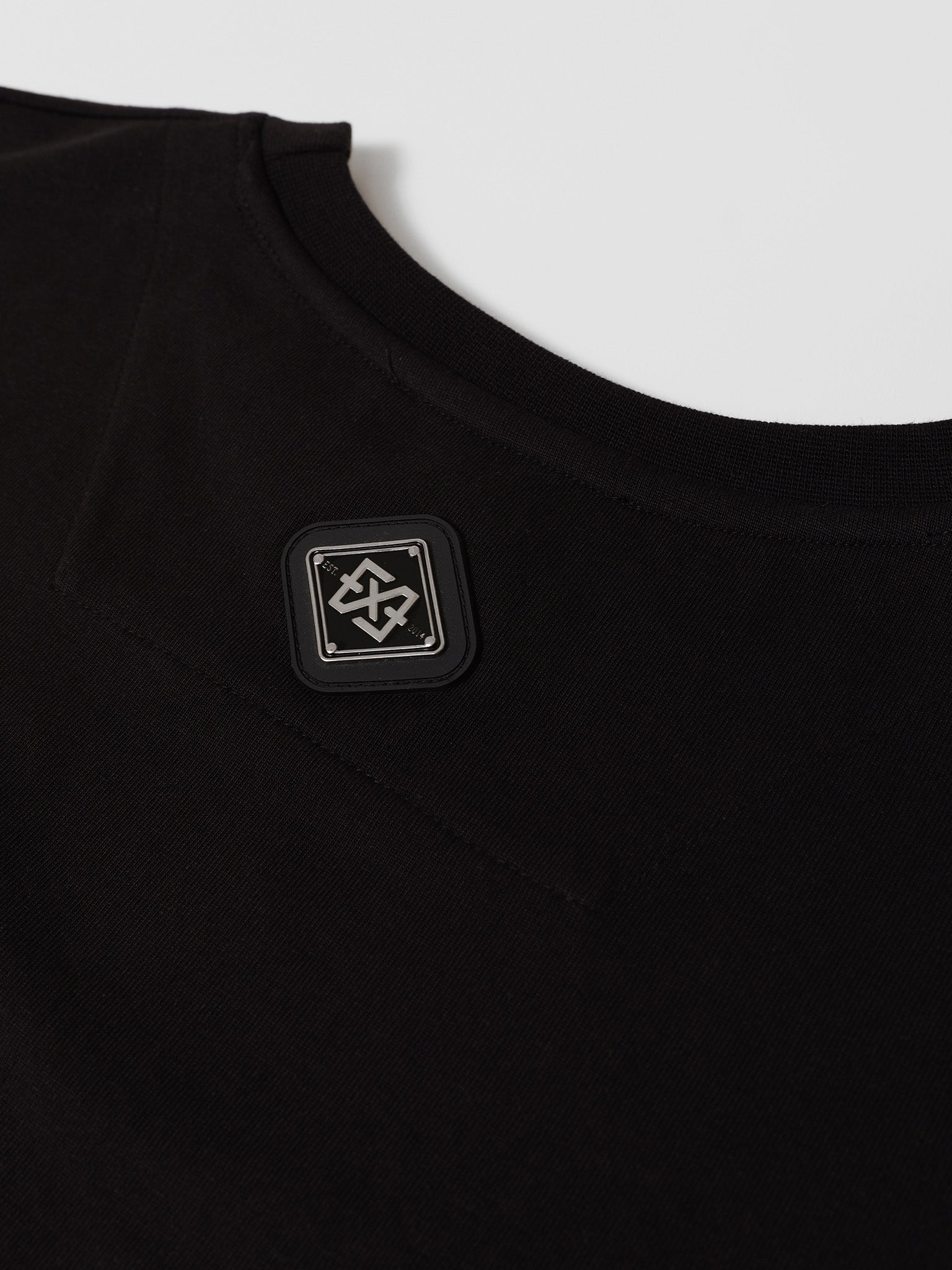 Baroque Tee | Black