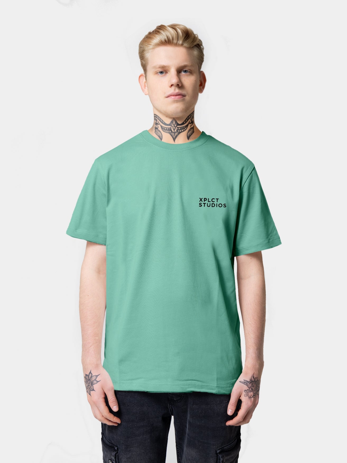 Artist tee | green