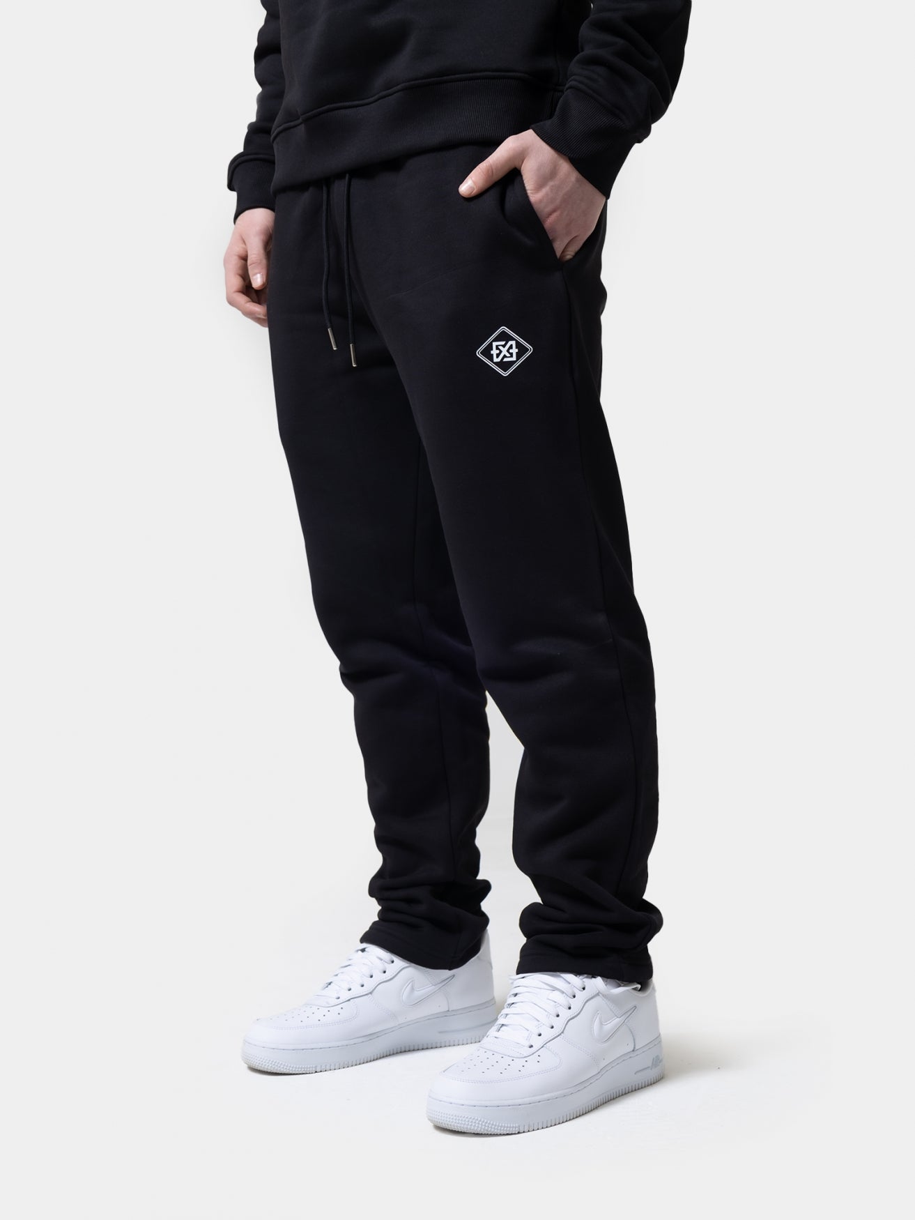 Badge tracksuit | Black