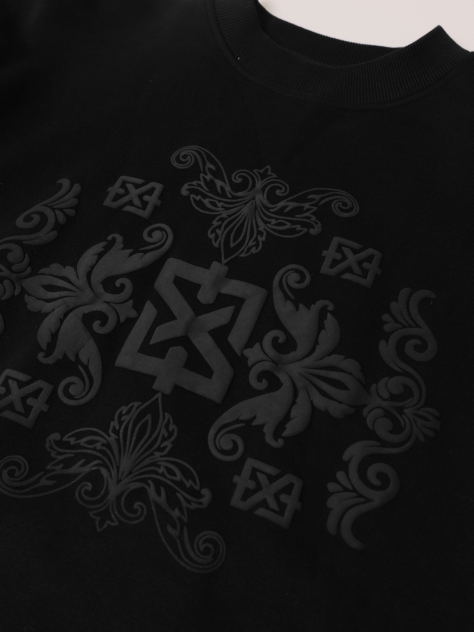 Baroque Sweater | Black