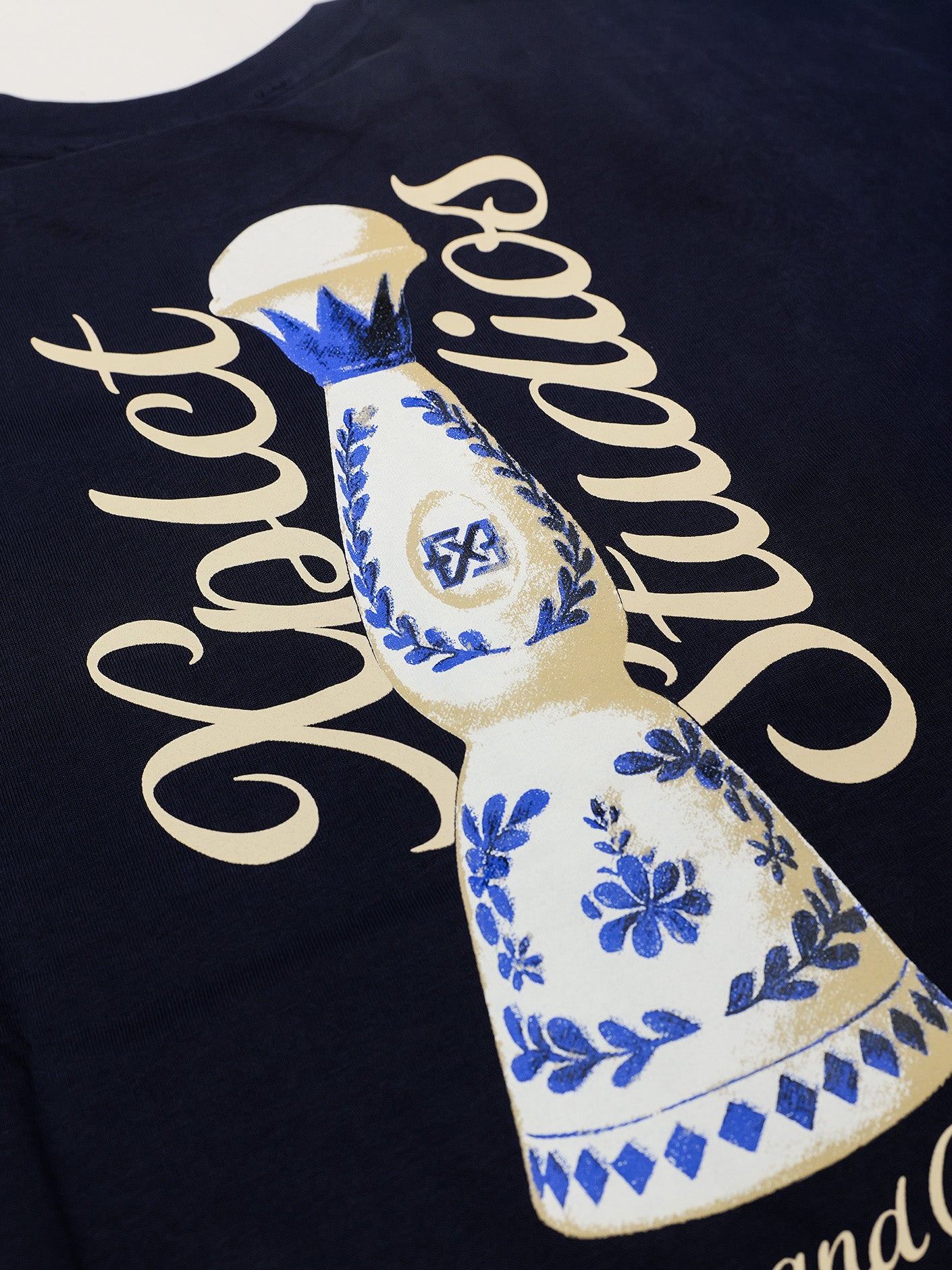 Caviar Tee | Navy