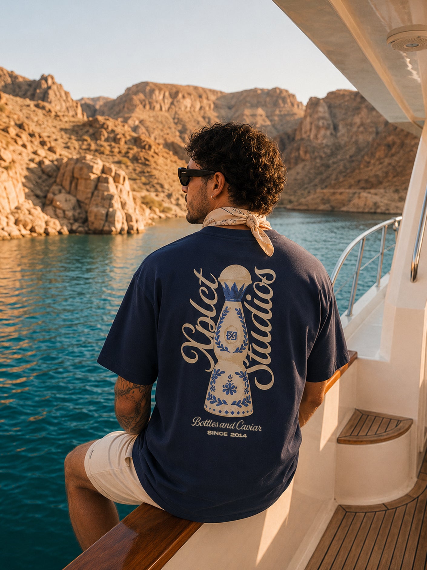 Caviar Tee | Navy