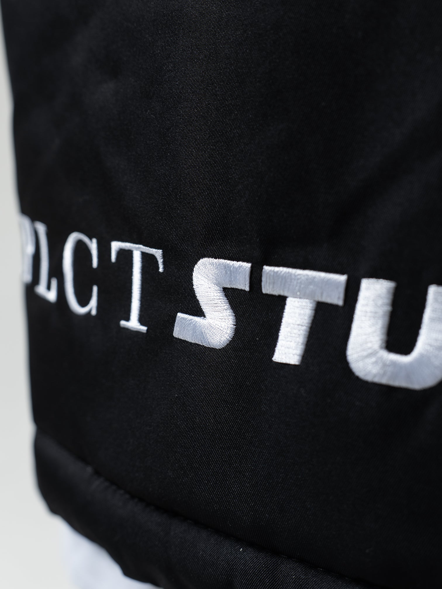 Frost Jacket | Black