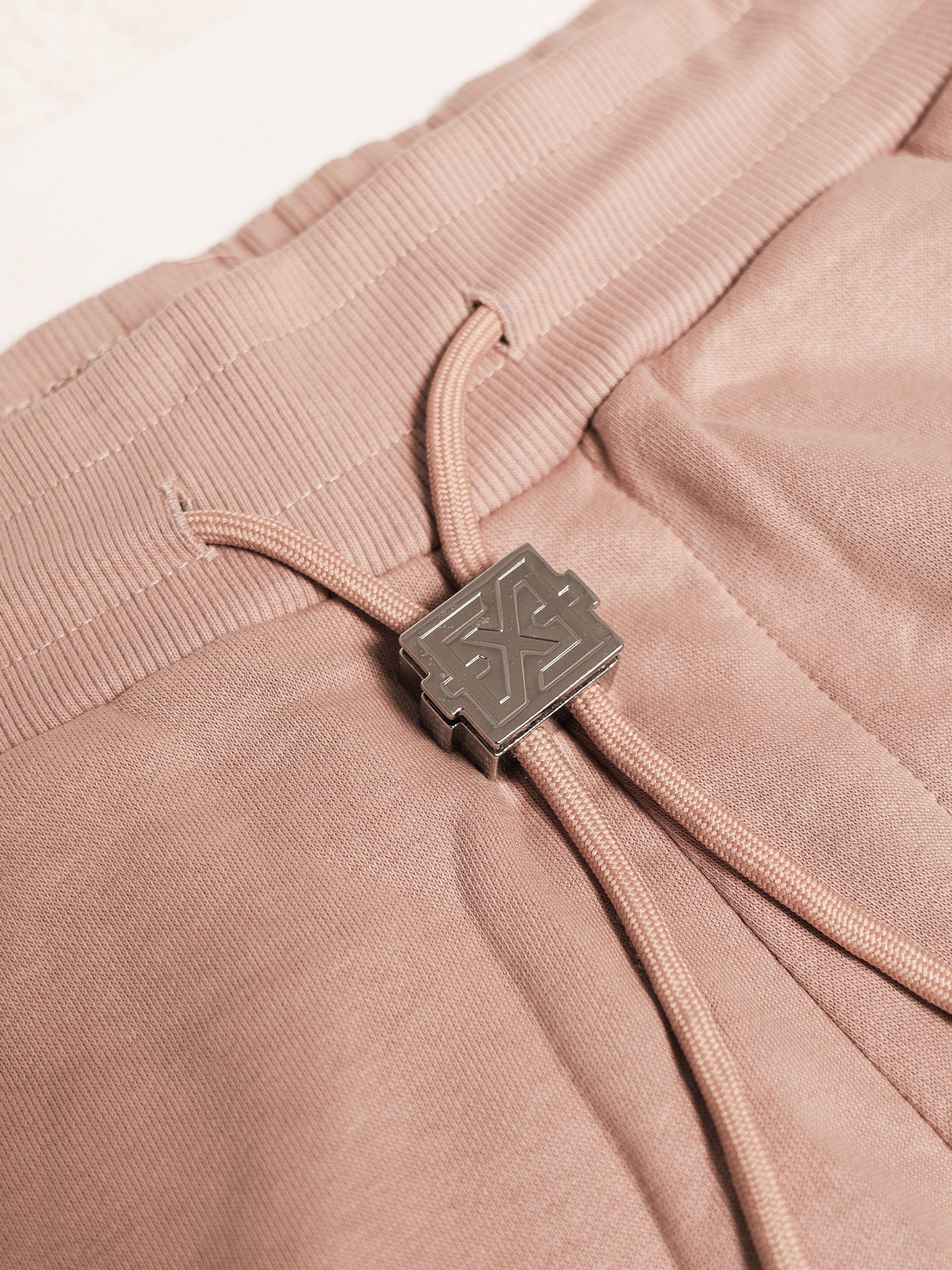 Plate Shorts | Taupe/Creme
