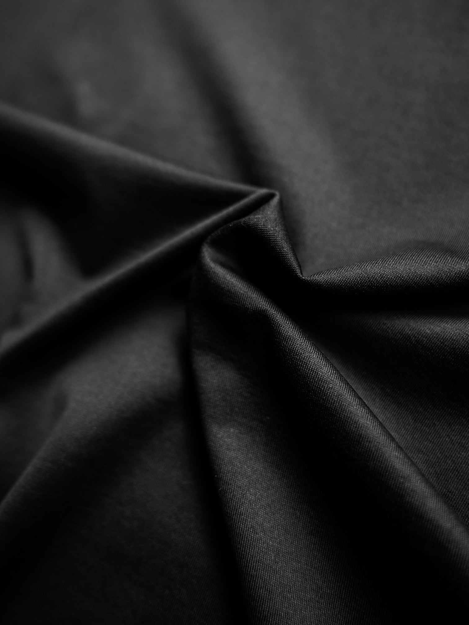 Plate Tee | Black