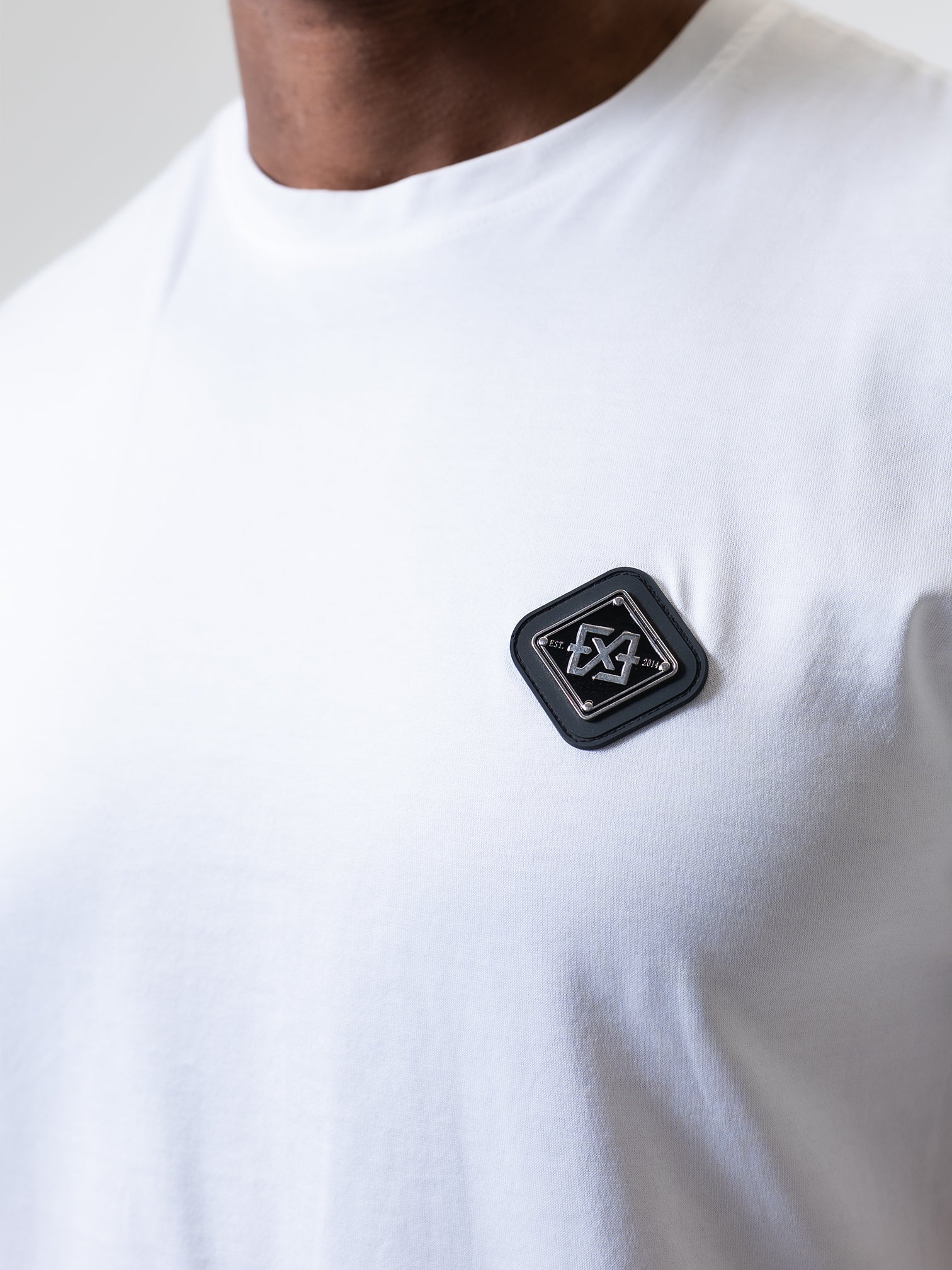 PlateTee-White-2.jpg