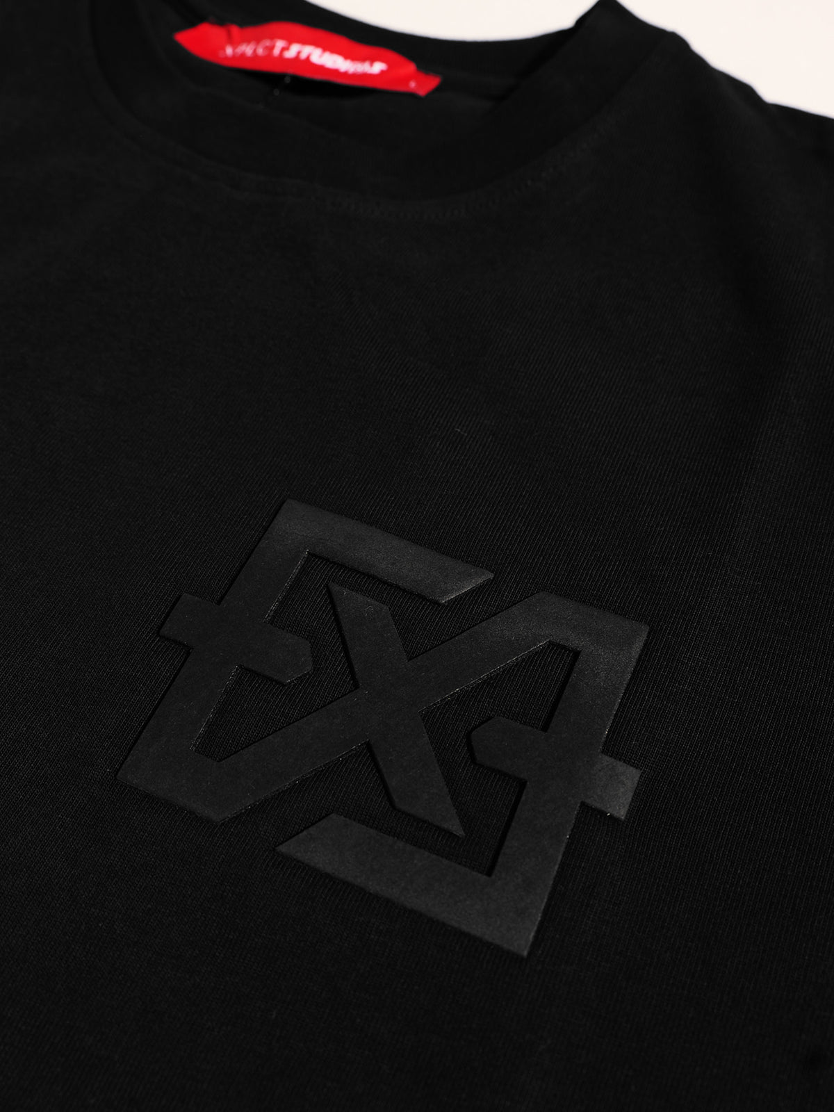 Puffed Tee | Black