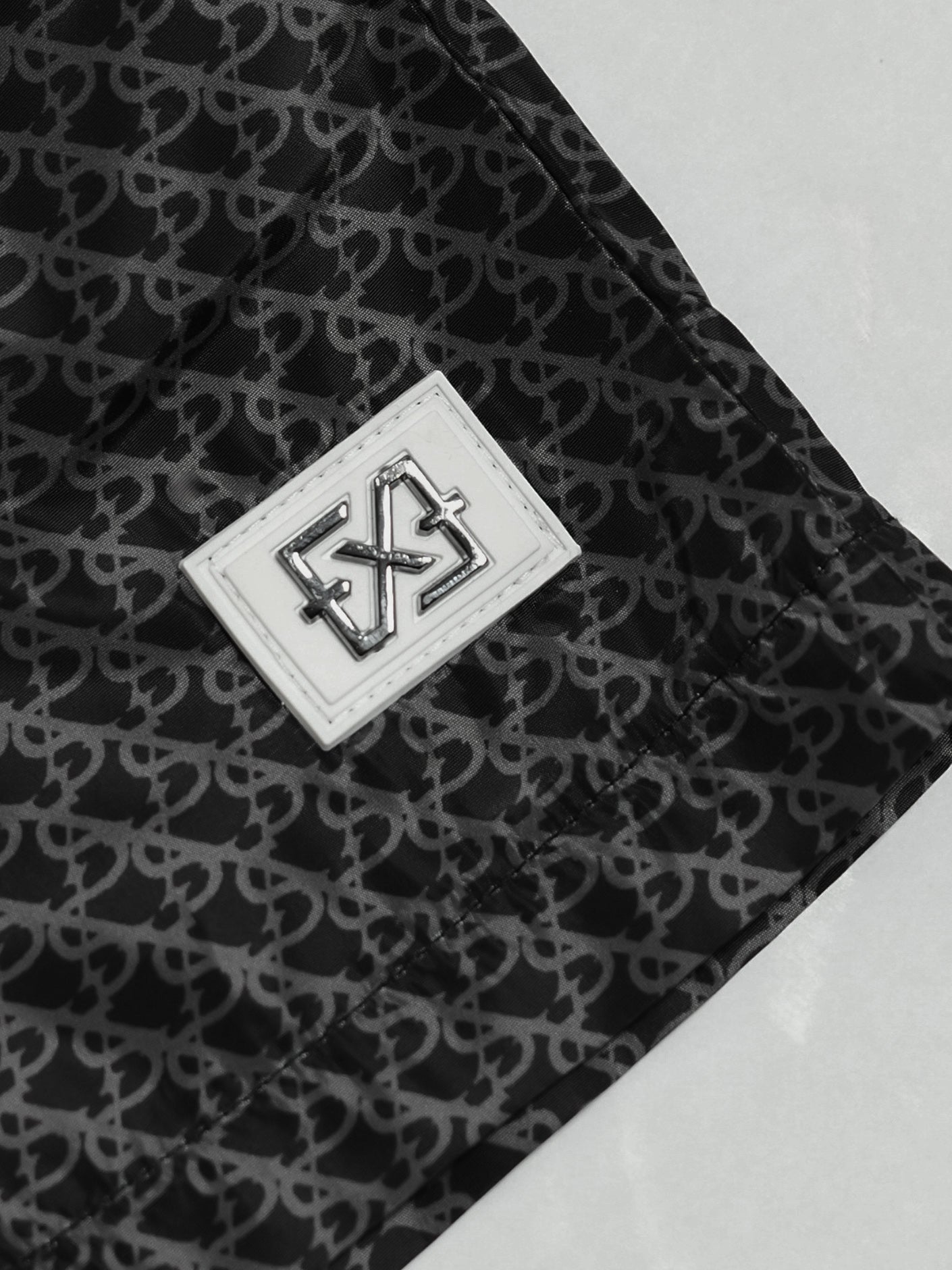 Shade Set | Black/White