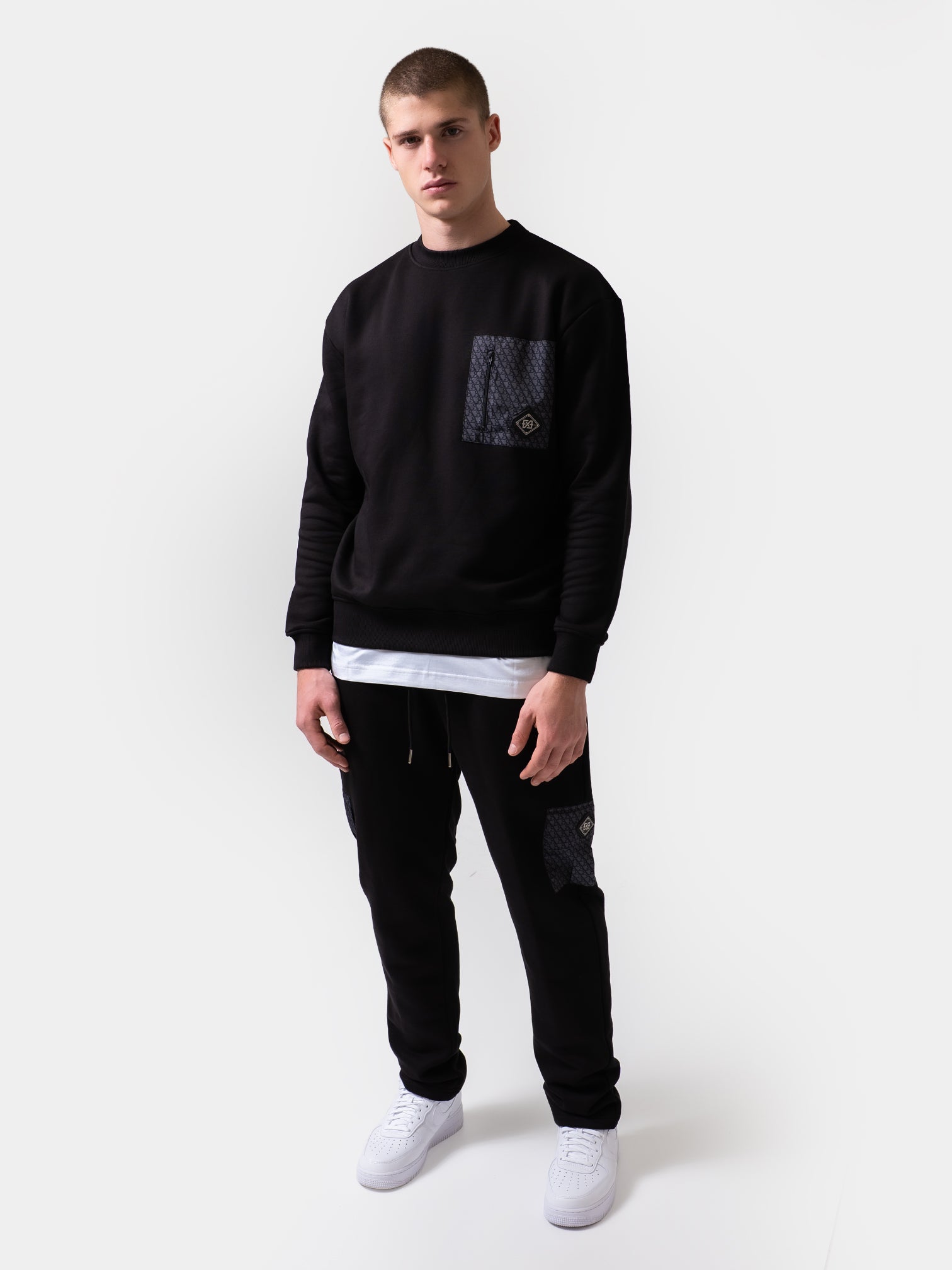 Shade Crewneck | Black – XPLCT STUDIOS