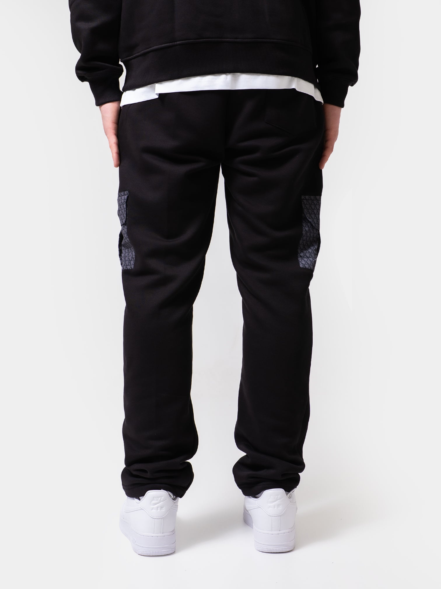 Shade Jogger | Black – XPLCT STUDIOS