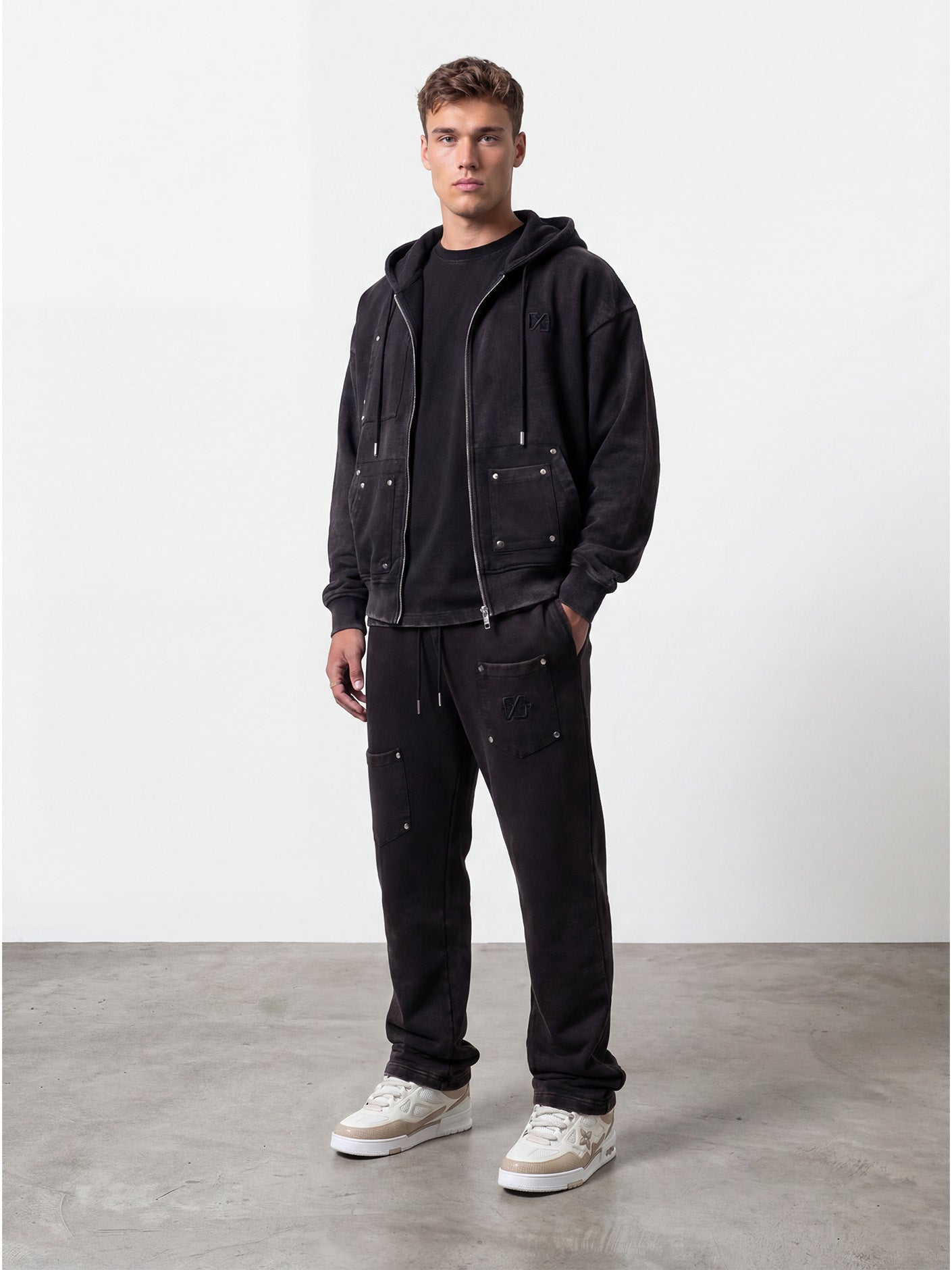 Reverse Windbreaker | Light grey – XPLCT STUDIOS
