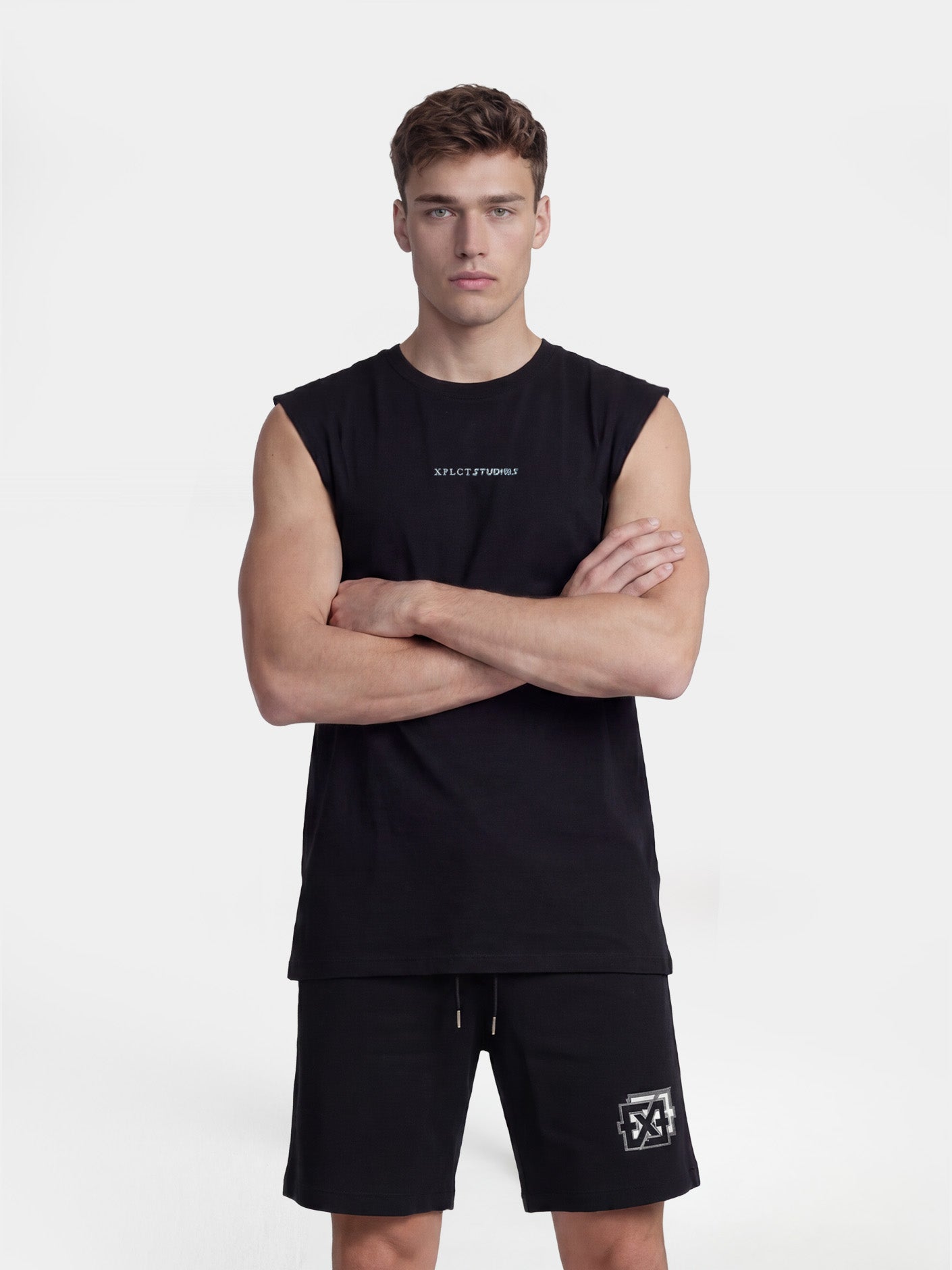 Hybrid sleeveless tee | Black