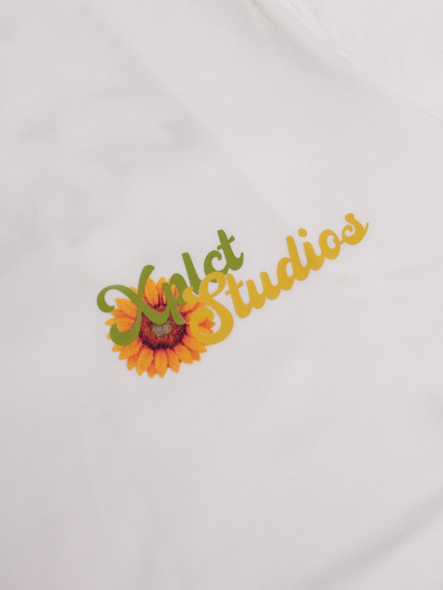 Flowers Tee | Off white