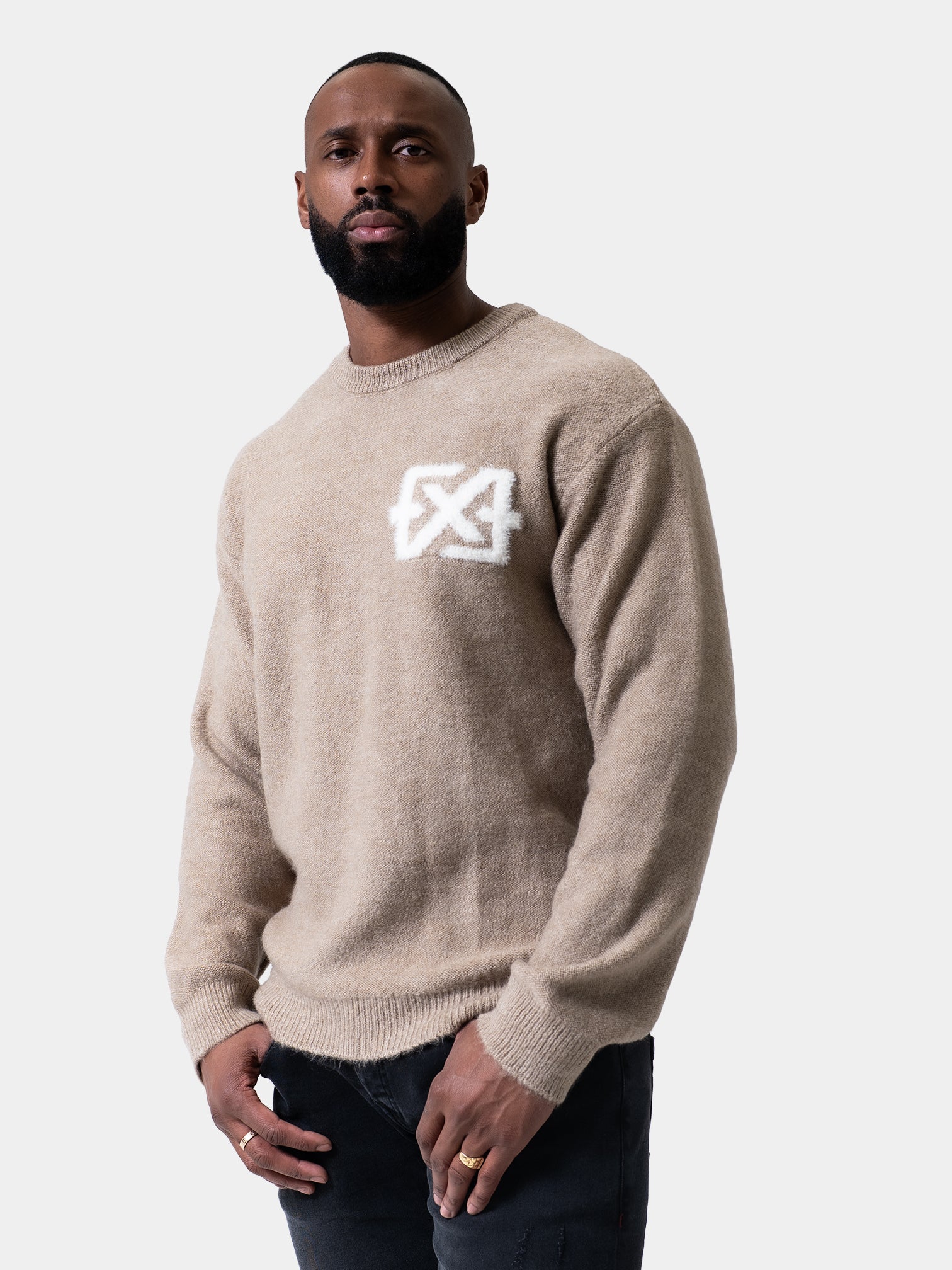 Trust-Crewneck_Beige5_70ec120c-4ebb-4926-99f6-77dd4e622269.jpg
